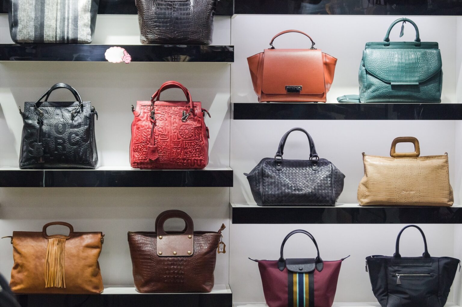 Top Handbag Brands in Spain