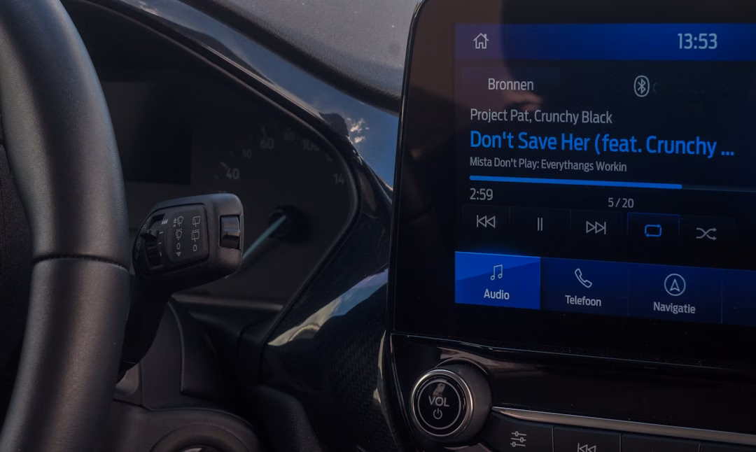 in-car digital commerce new — dashboard showing payment options on vehicle infotainment screen
