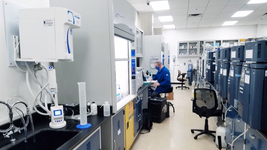 advanced materials product engineering — Advanced materials laboratory testing equipment close-up